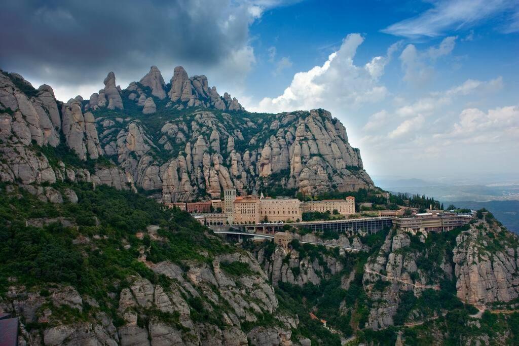 Piso En El Centro De Monistrol De Montserrat Dış mekan fotoğraf